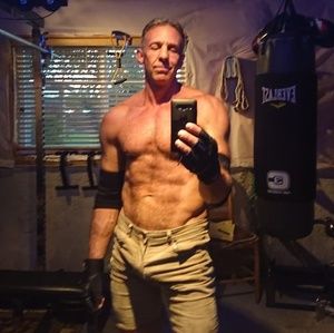 Meet your Posher, Mike